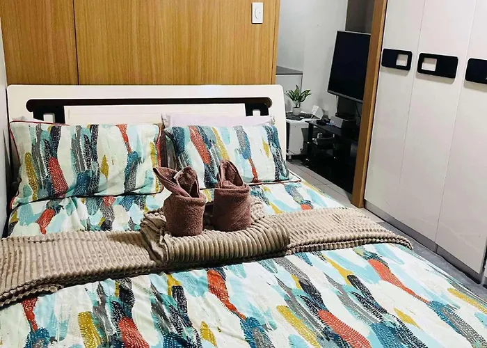 Homestay Staycation Near Mall Of Manila
